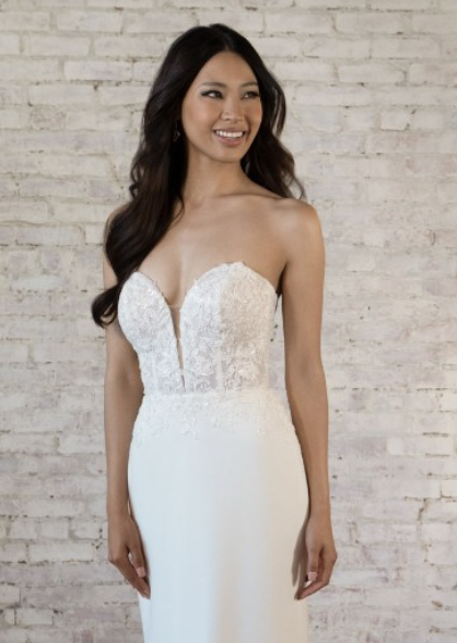 Spring ivory wedding dress