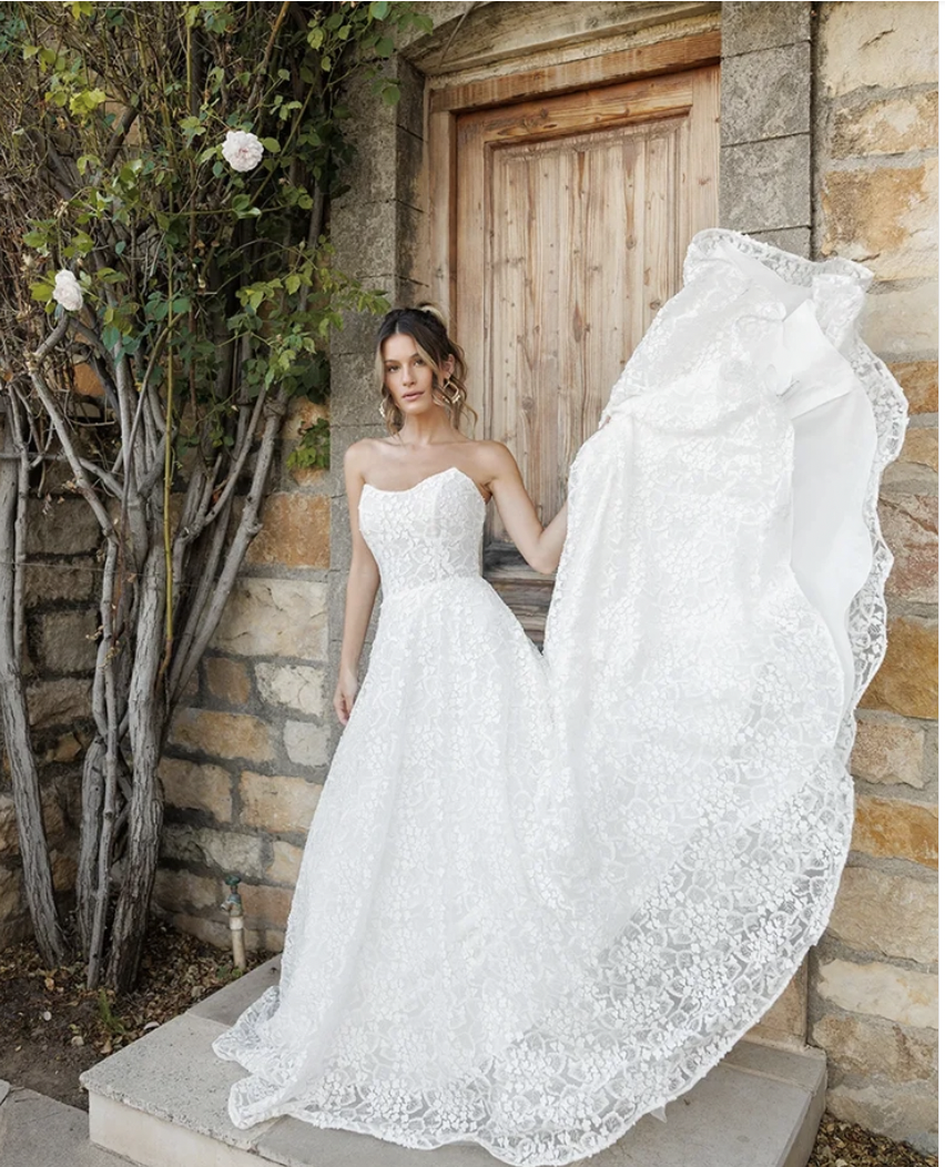 Winter bright white wedding dress